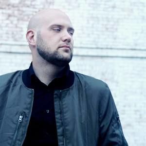 Meet your Posher, Graham